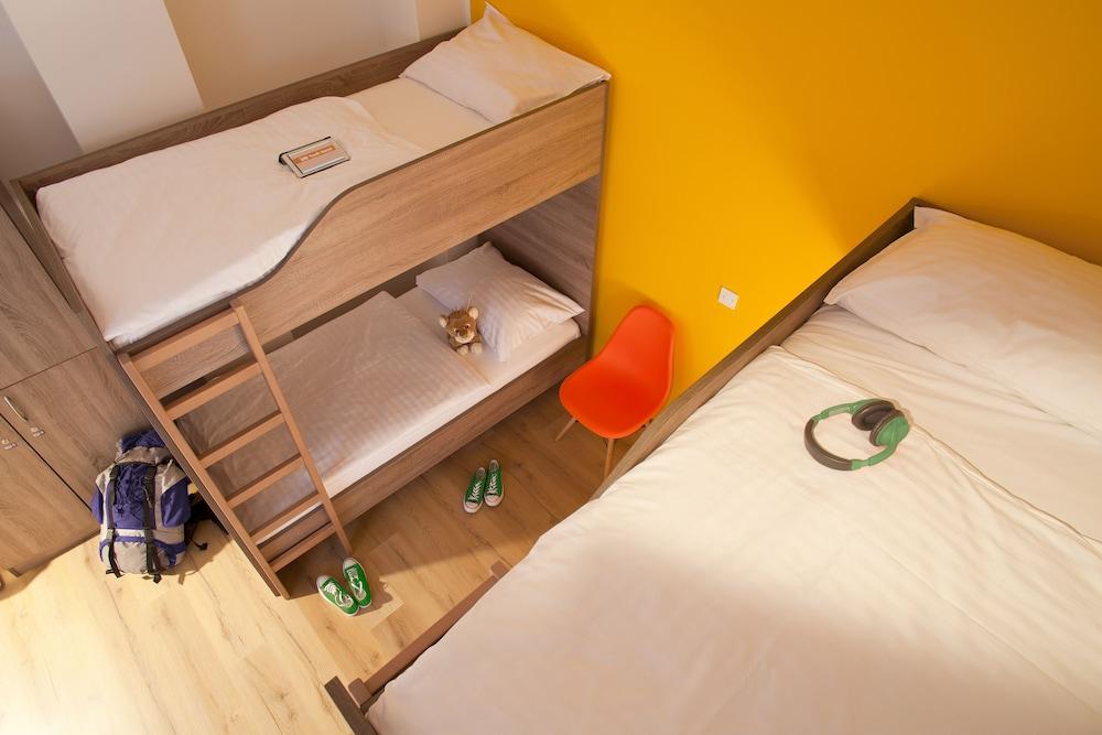 B&B Hotel Maribor Uni Hostel Ngoại thất bức ảnh